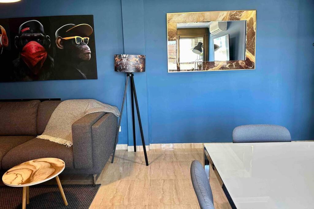 8 Min Walk To The Beach & 10 Min Walk To Convention Centre ! Barcelona Exterior foto