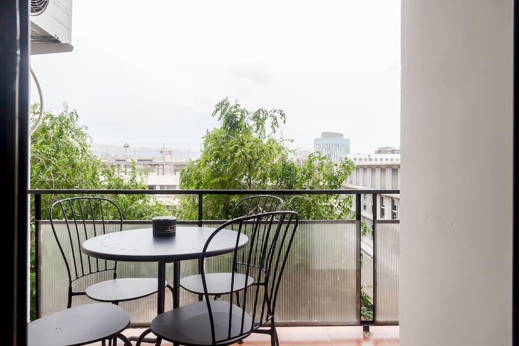 8 Min Walk To The Beach & 10 Min Walk To Convention Centre ! Barcelona Exterior foto